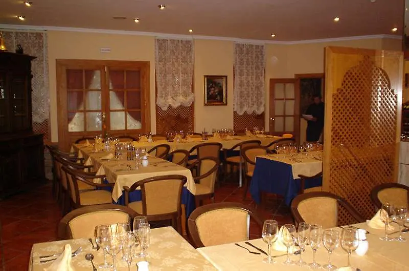 Hotel Toboso Chaparil Nerja 3*,