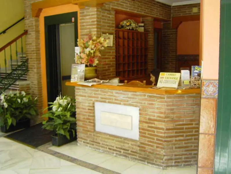 Hotel Toboso Chaparil Nerja 3*,  Spagna