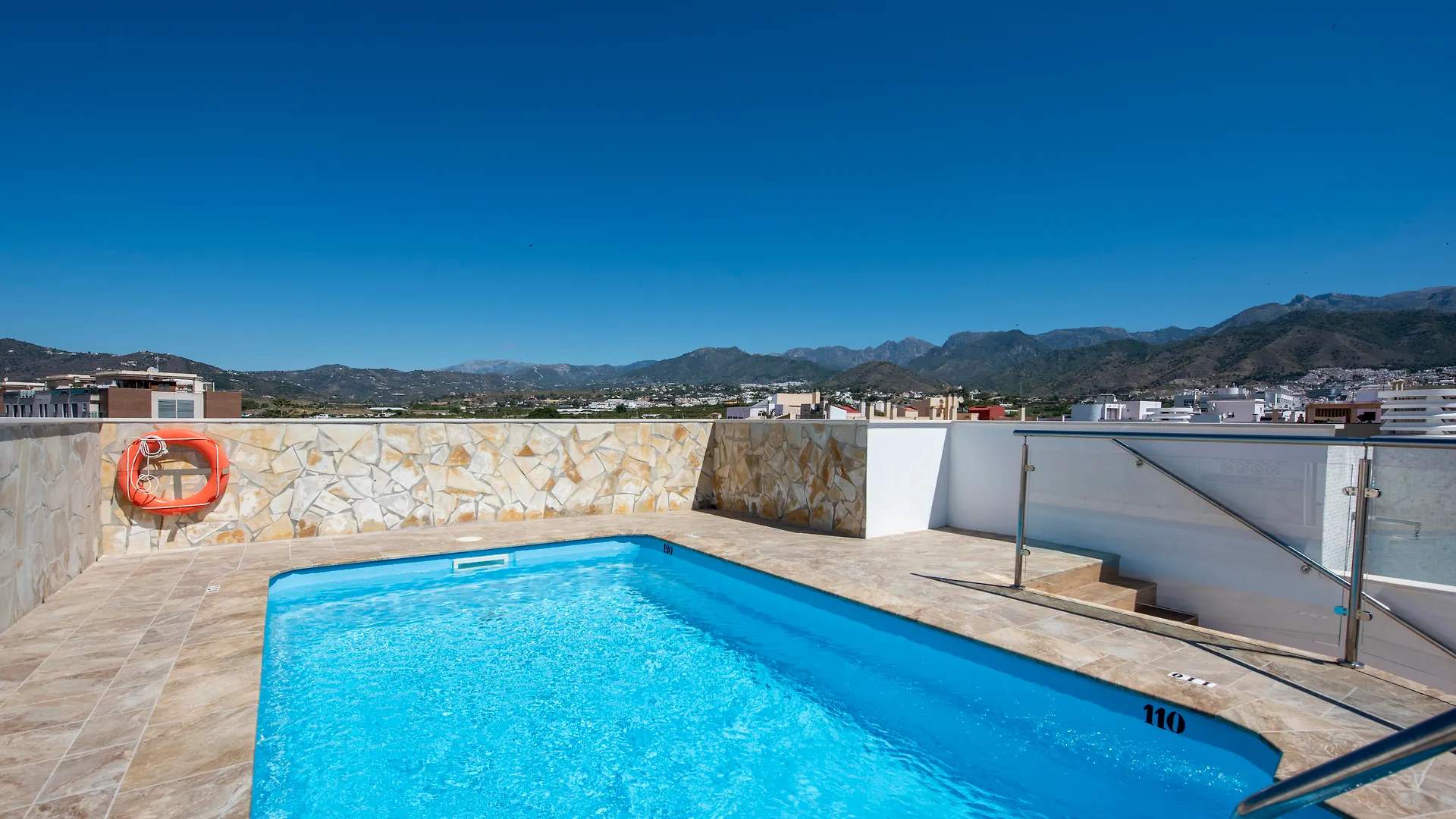 Hotel Toboso Chaparil Nerja Španělsko